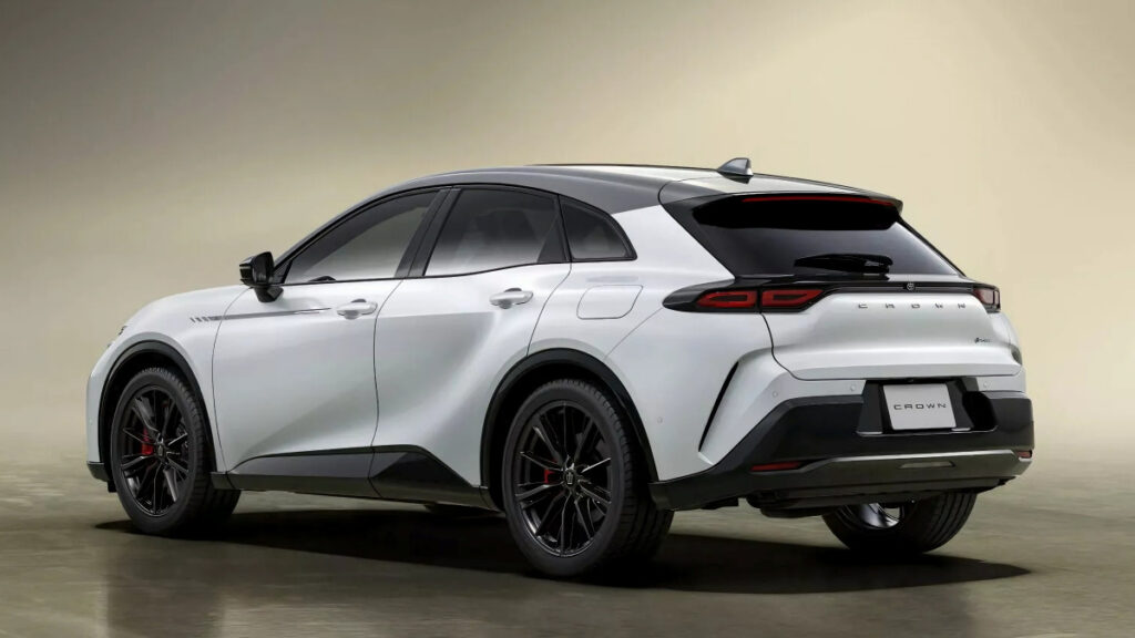 Crown Sports Special Edition (6)