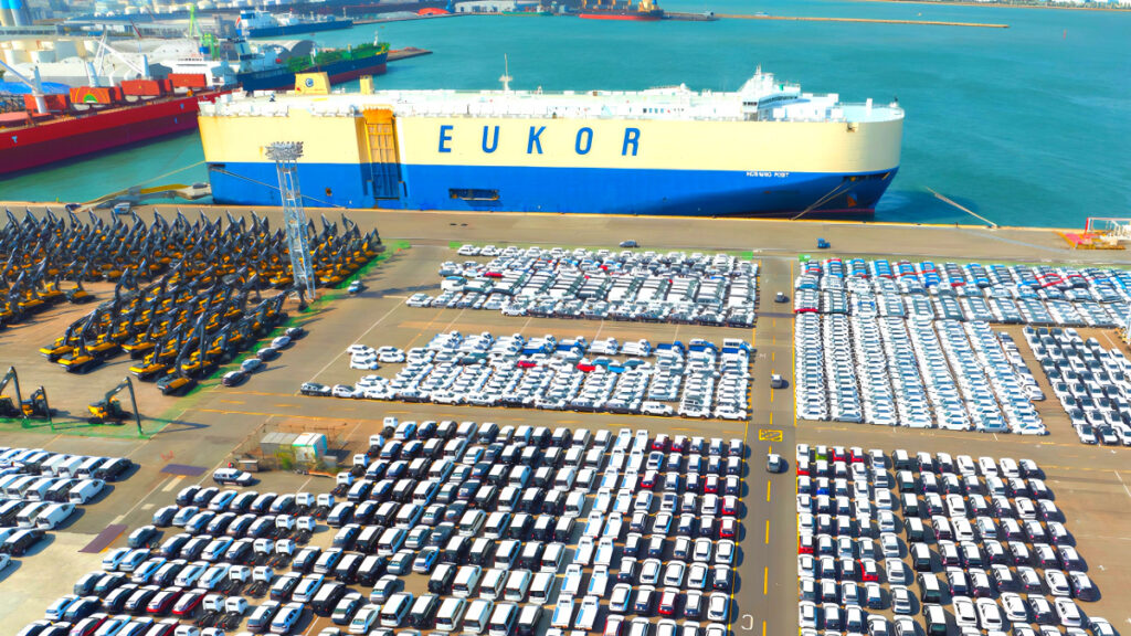 Domestic EV exports rebound