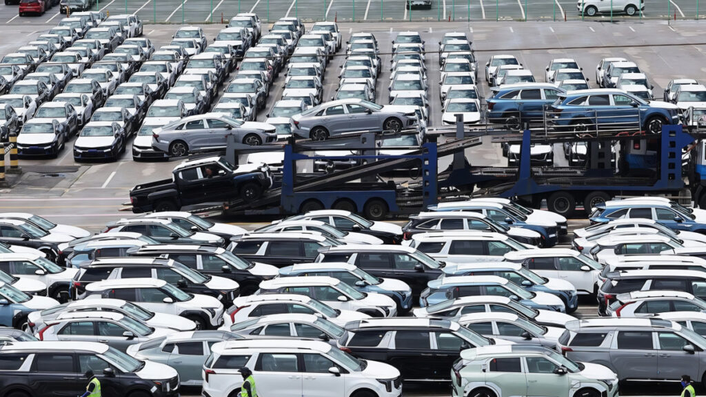 Domestic EV exports rebound (8)