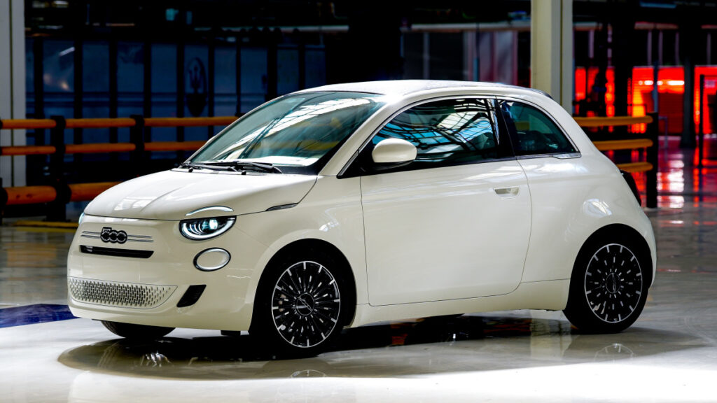 Fiat New 500 Hybrid (4)