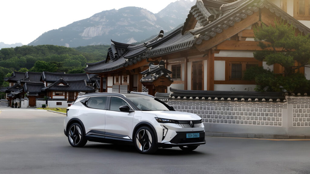 Renault Group Sales Soar (4)