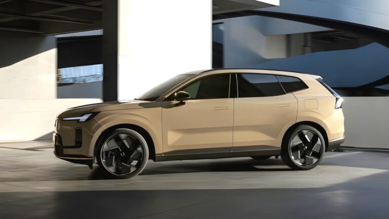 Volvo new XC70 release notice