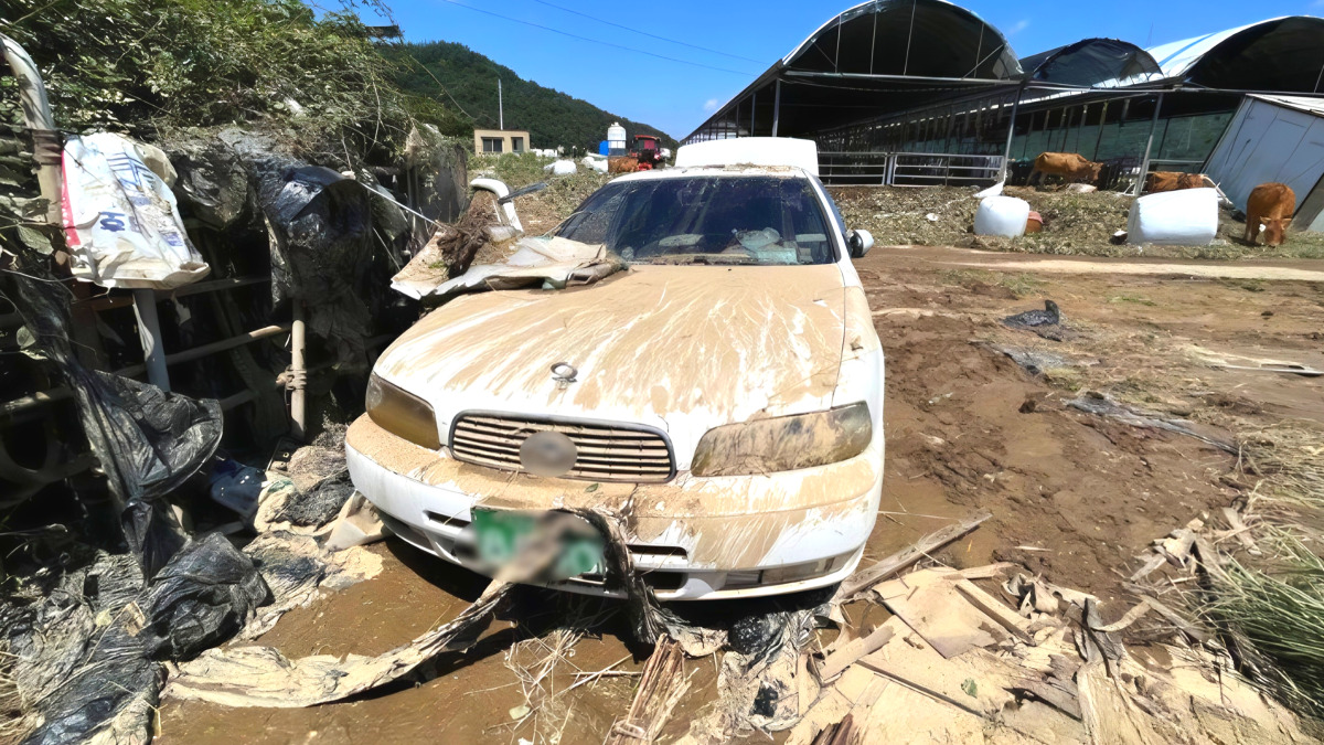 damage from a flooded car
