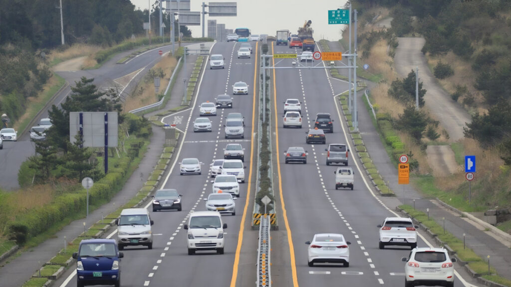 the number of registered cars (6)