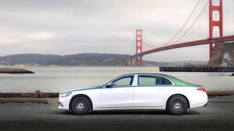 Maybach S680 Emerald Isle Edition