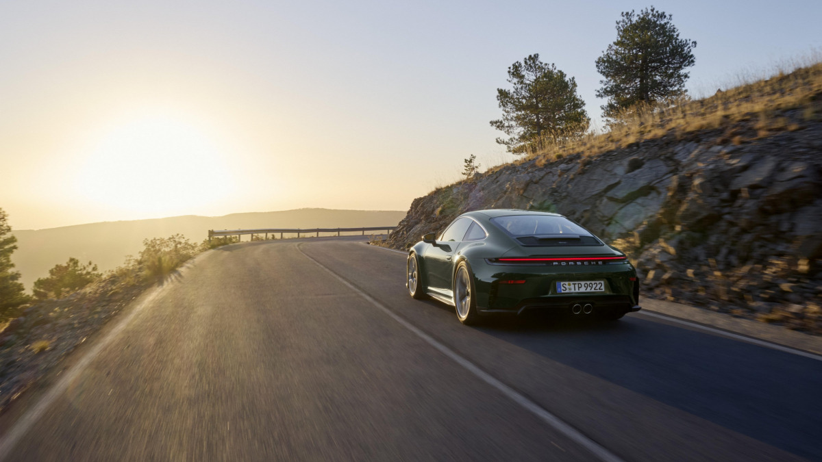 Porsche launches new 911 GT3