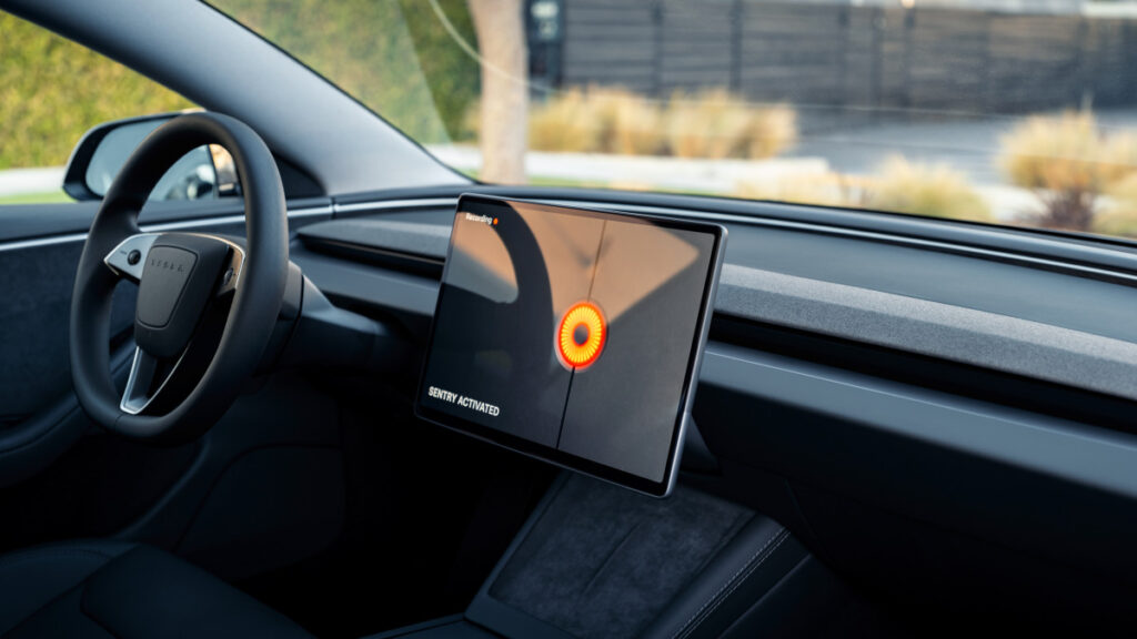 Tesla Model 3 LG Energy Solution (4)
