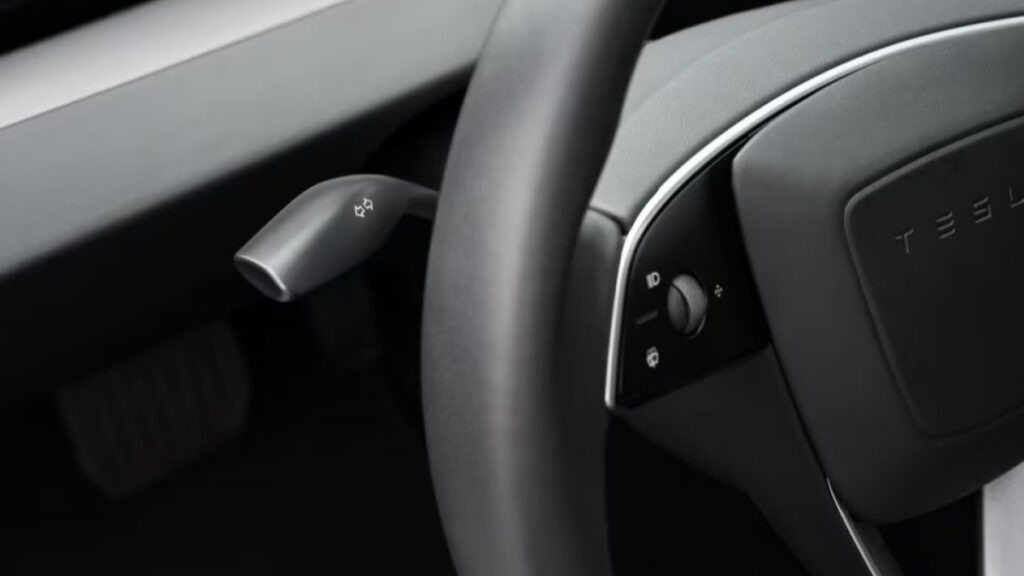 Tesla Model 3 turn signal lamp (2)