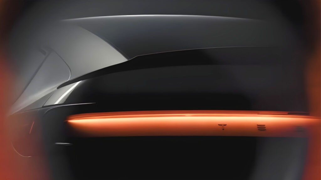 Tesla Model YL Unveiled (4)