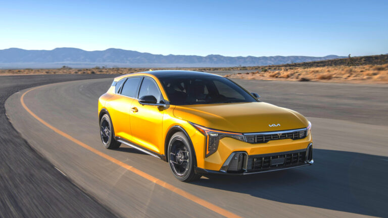 Kia K4 Hatchback Coming Soon