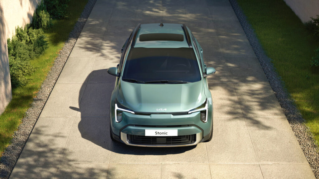 Kia unveils its new Stonic