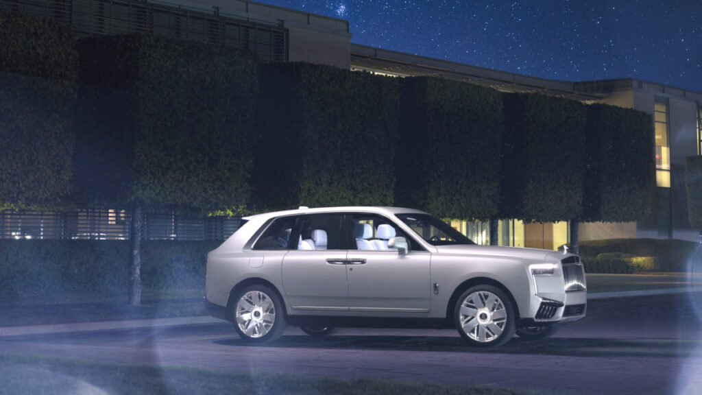 Rolls Royce Cullinan Cosmos (5)