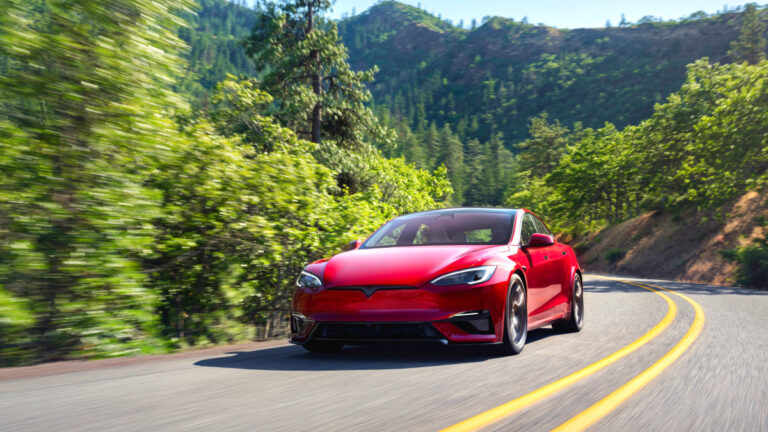 Tesla Door Handle Redesigns