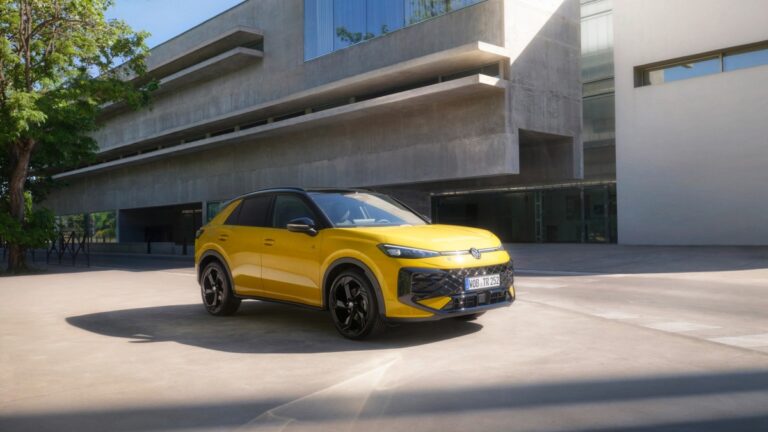 Volkswagen Unveils Its New T-Roc