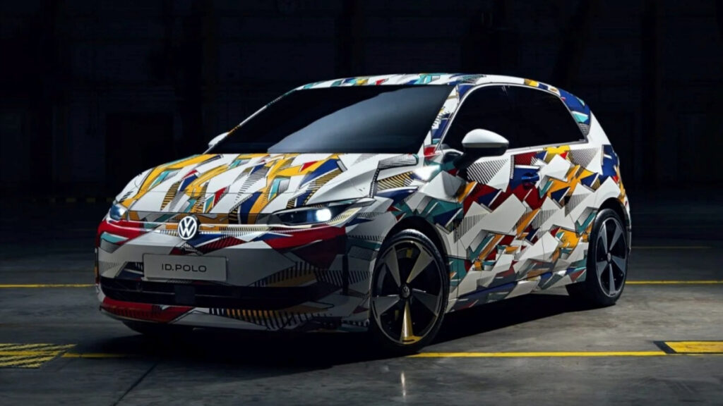 Volkswagen four car line up (2)