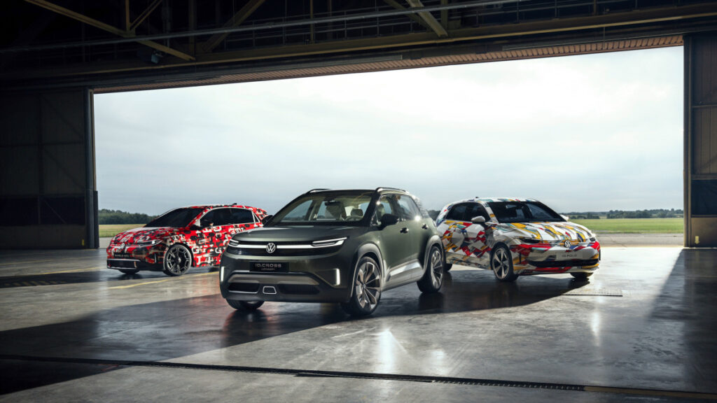 Volkswagen four car line up (4)