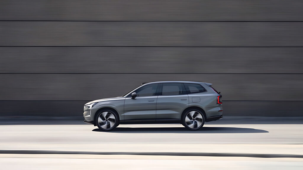 Volvo 2026 EX90 will be released (4)