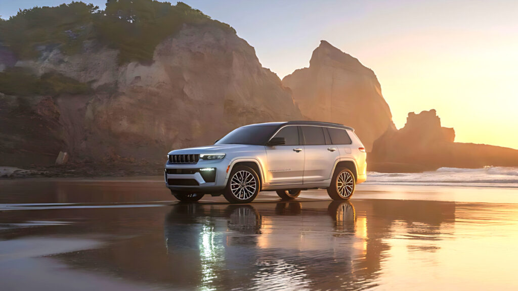 Jeep Reveals New Grand Cherokee (2)