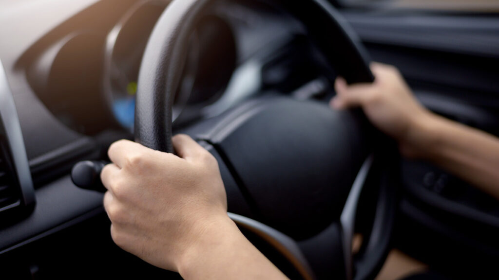 Pedal malfunction prevention (4)