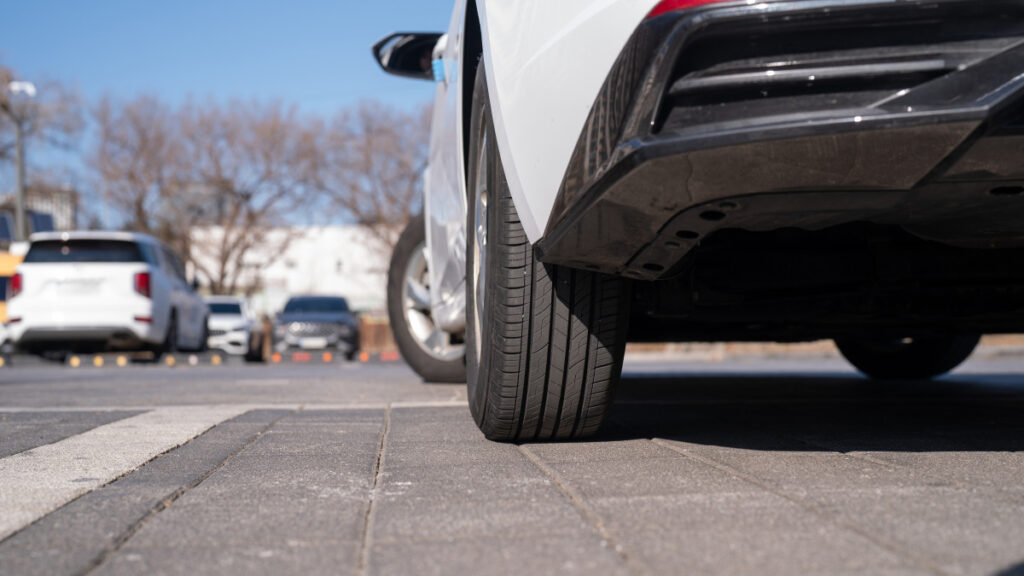 Pedal malfunction prevention (5)