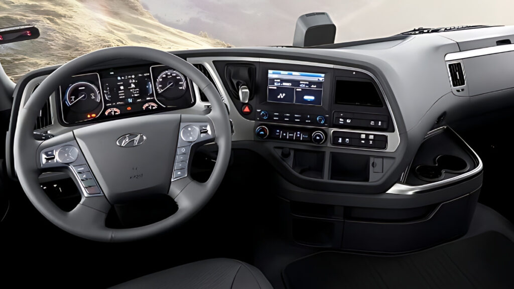 Xcient Hydrogen Electric Truck (3)