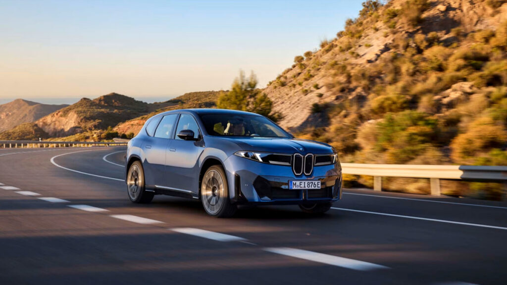 BMW New iX3 orders are flooding (2)