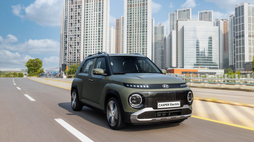 Casper EV waiting to be shipped (2)