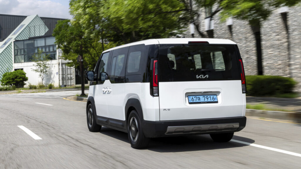 EV Awards 2026 Kia PV5 (5)