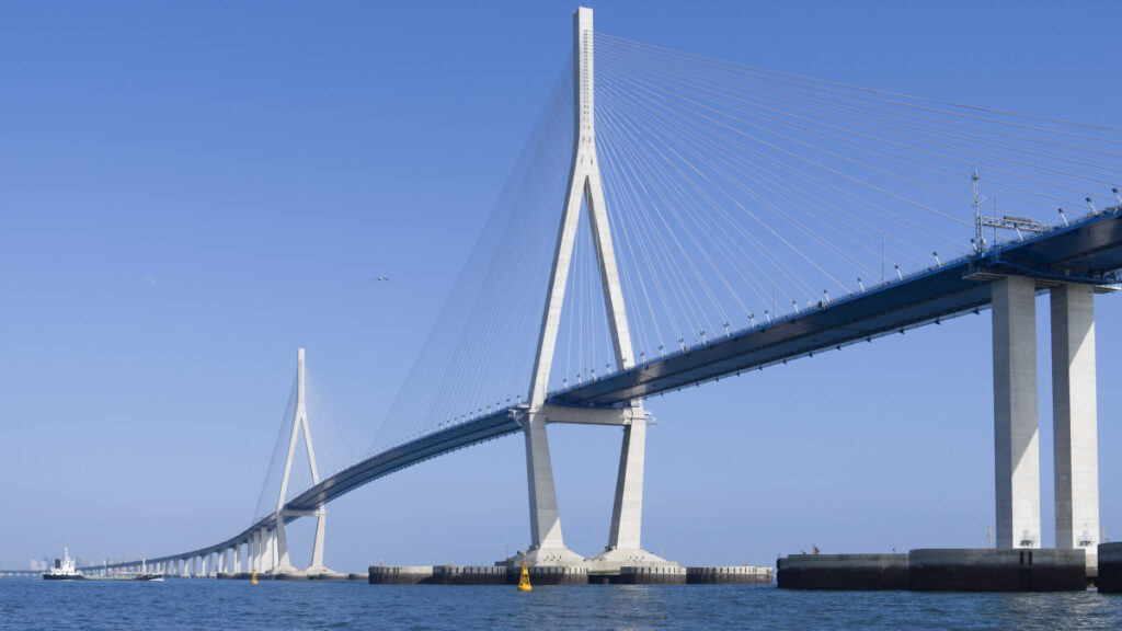 Lower tolls on Incheon Bridge (2)