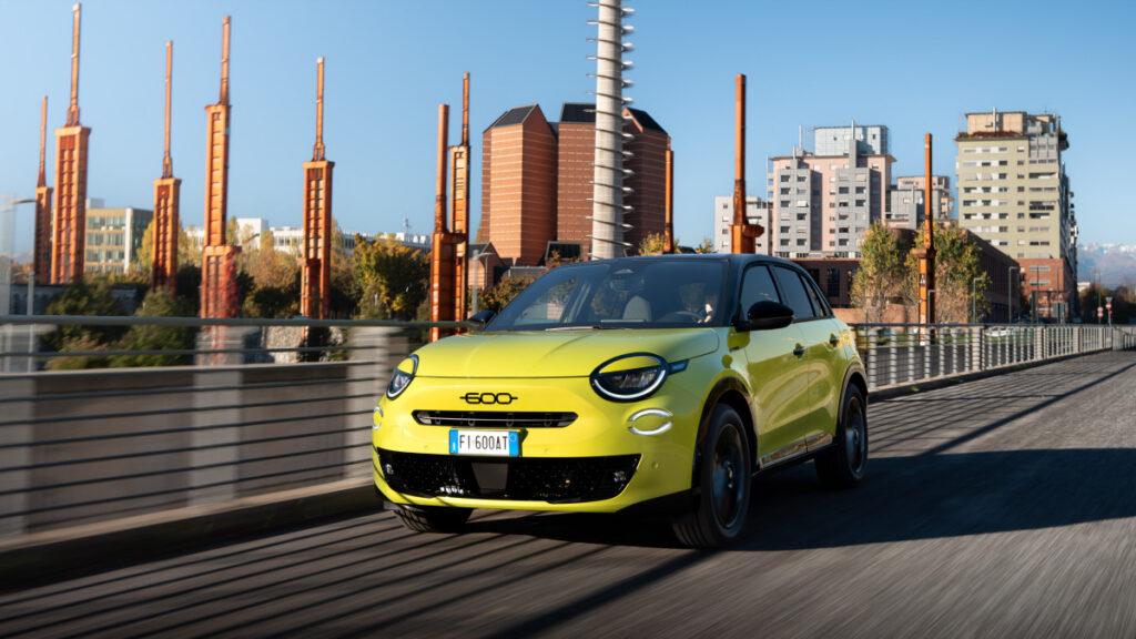 Fiat 600 Sports Trim Revealed (4)