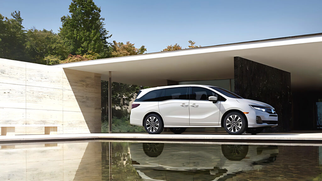 Honda Odyssey Minivan Popular (4)