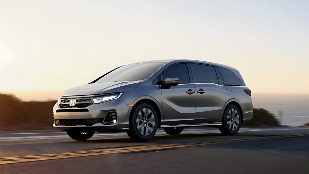 Honda Odyssey Minivan Popular (5)
