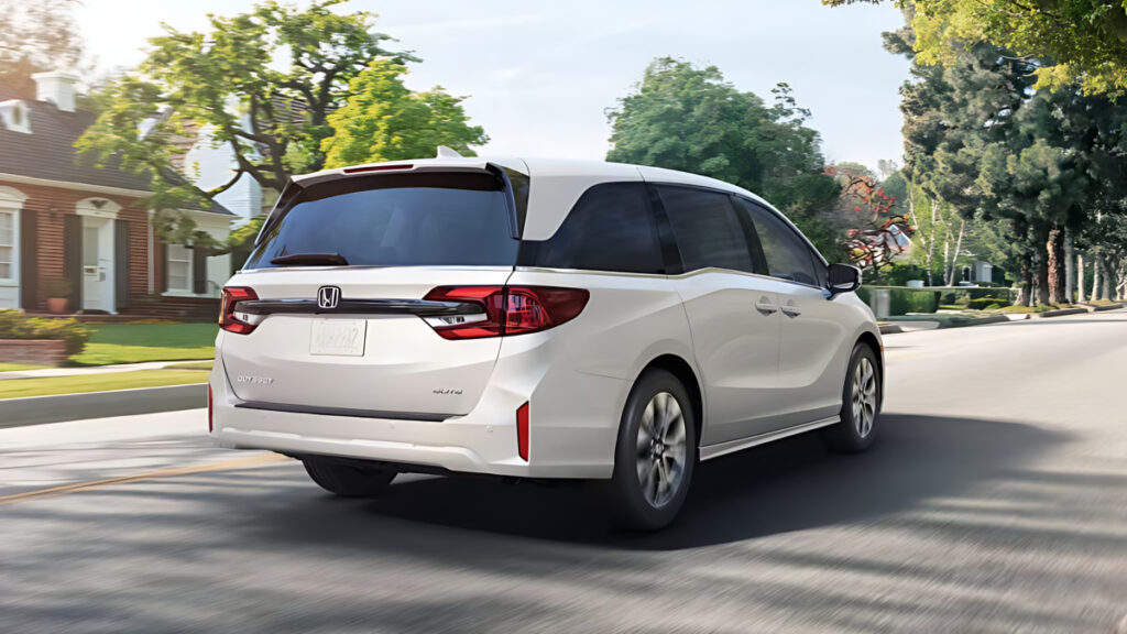Honda Odyssey Minivan Popular (7)