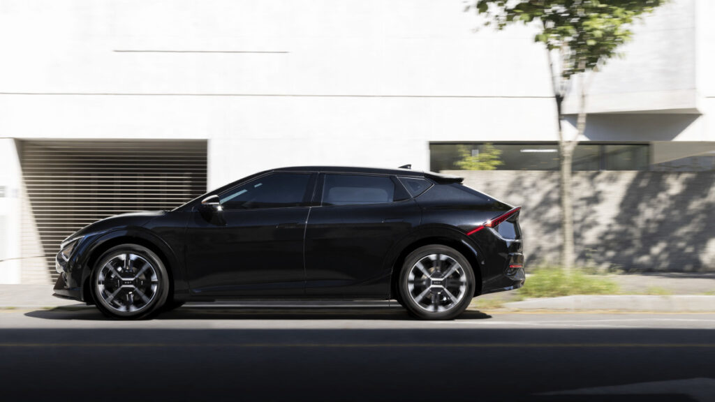 Kia EV6 EV5 price cut (3)