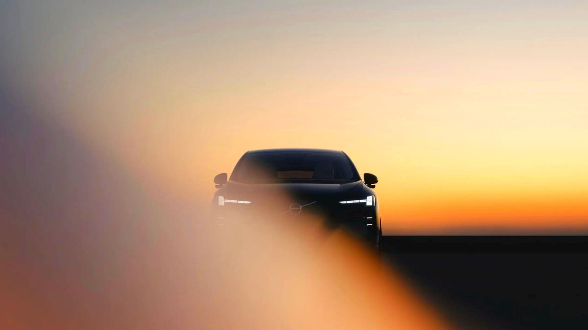 Volvo Electric SUV EX60 Unveils