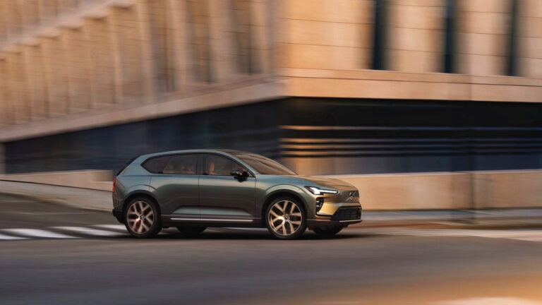 Volvo new EX60 is unveiled