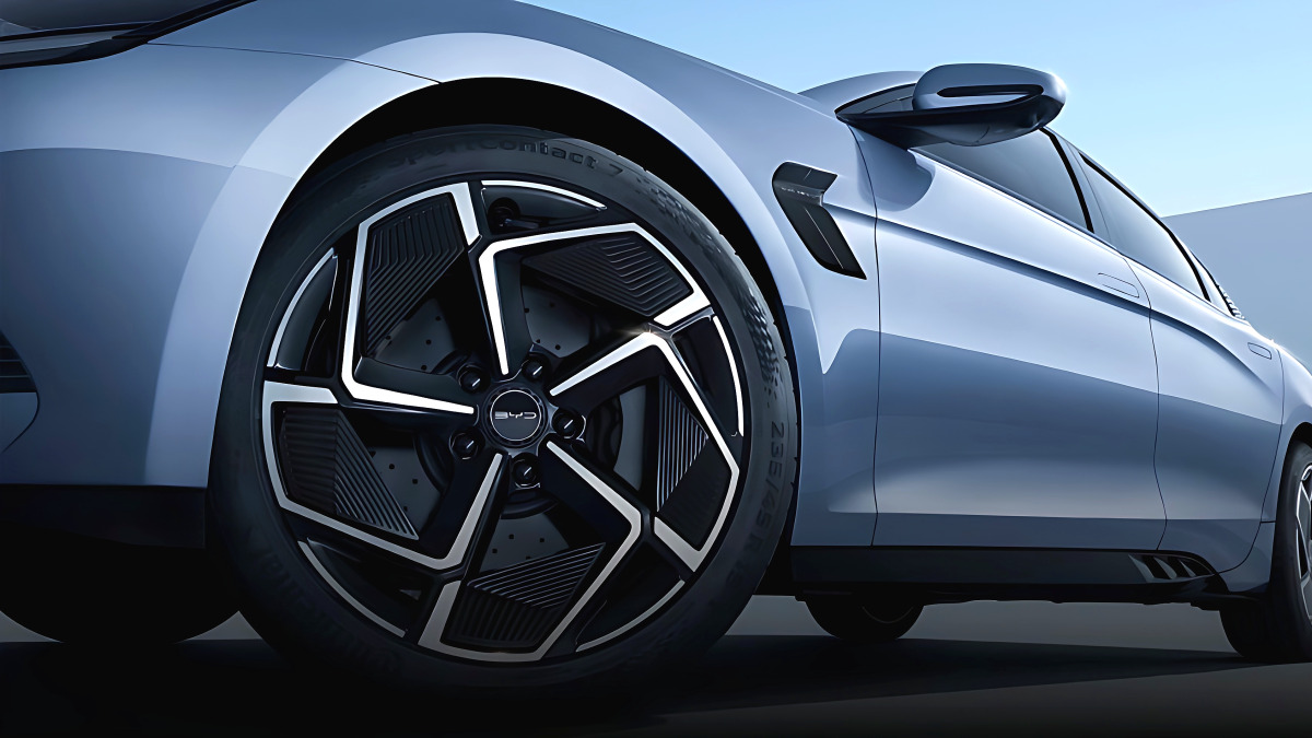 byd-seal-rwd-launch-price-competition