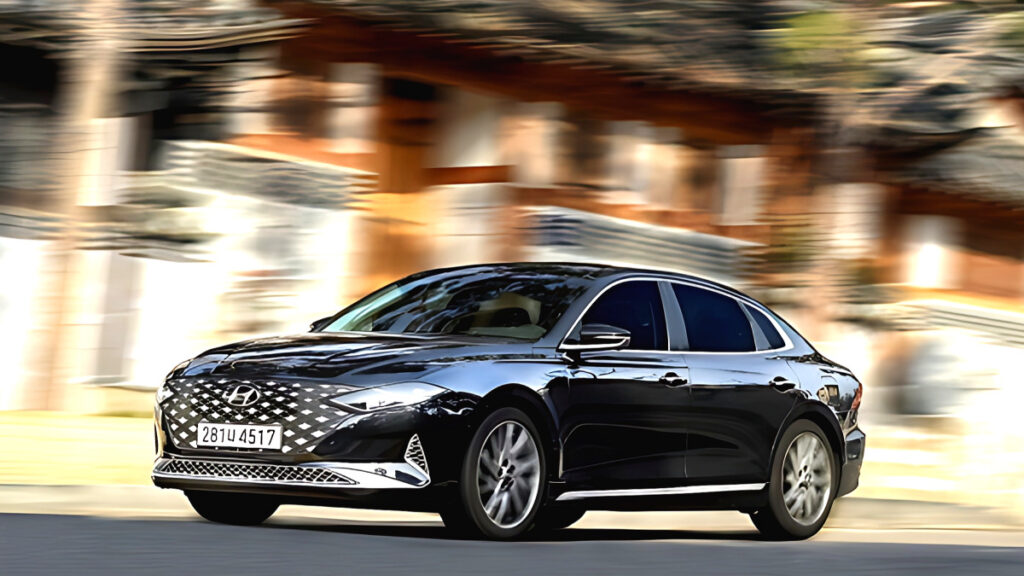 grandeur-ig-hybrid-used-car-market-2200-monthly-sales (2)