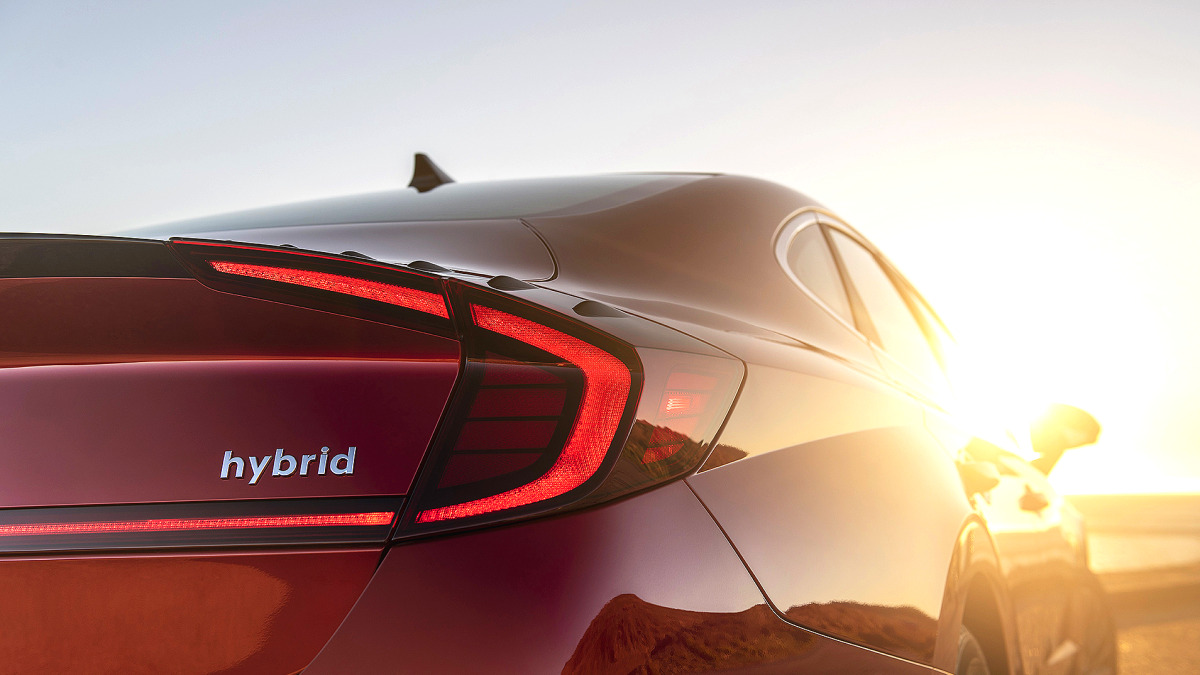 hybrid-used-car-reliability-data-2026 (1)