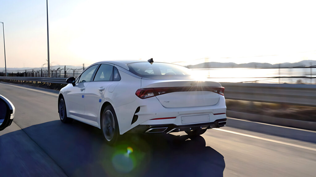 k5-hybrid-used-car-market-dominance (5)