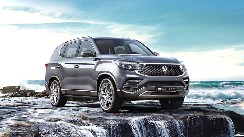 kgm-g4-rexton-used-car-price-drop-value-for-money (4)