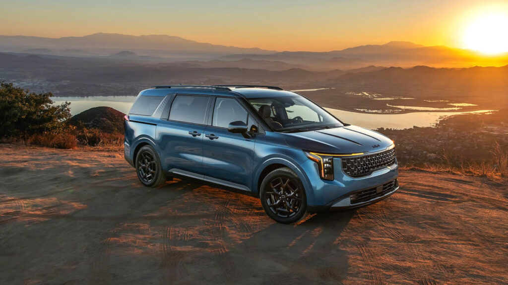 kia-carnival-us-sales-surge-44-percent-family-car-market (3)