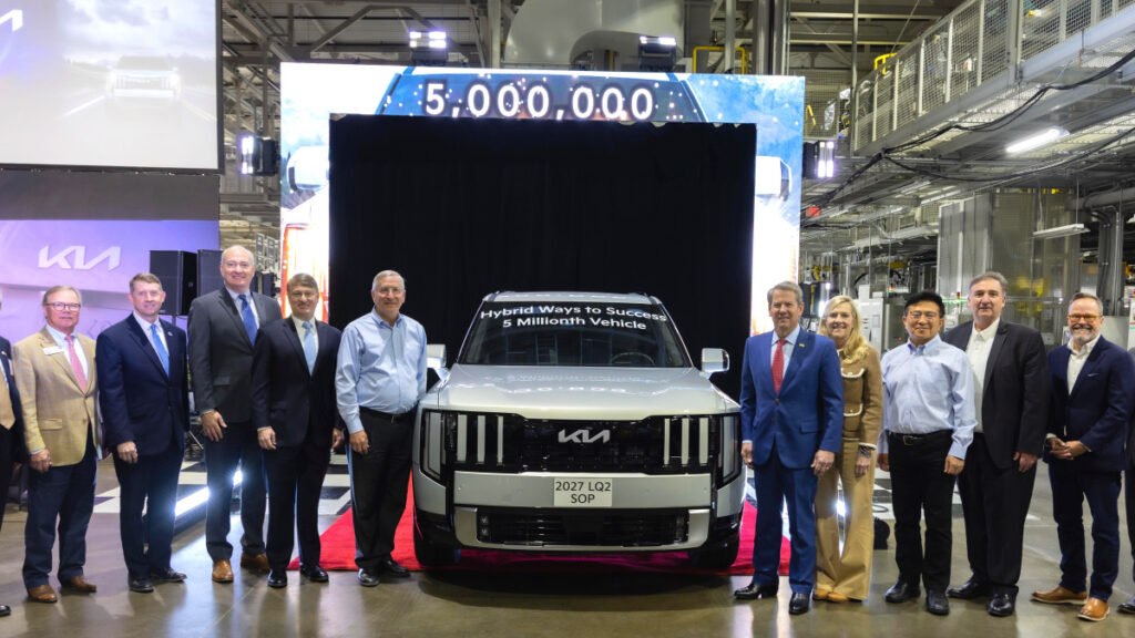 kia-georgia-5-million-production-telluride-hybrid (2)
