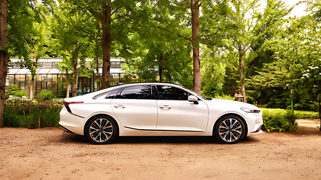 kia-k8-hybrid-used-car-market-analysis-2026 (1)