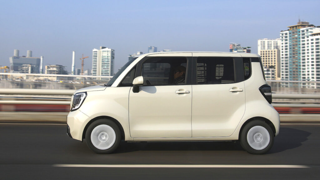 kia-ray-ev-owner-rating-spaciousness-avante-price (3)