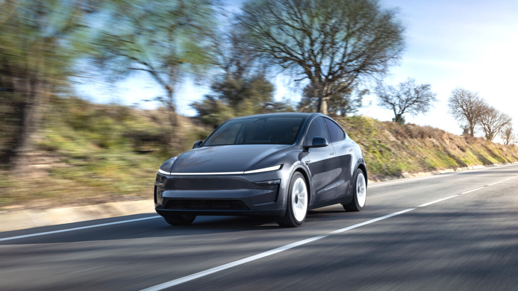 tesla-model-y-awd-performance-vs-convenience-korea-market (1)