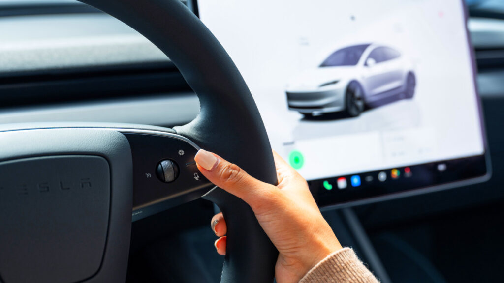 tesla-model3-standard-4199-no-radio (4)