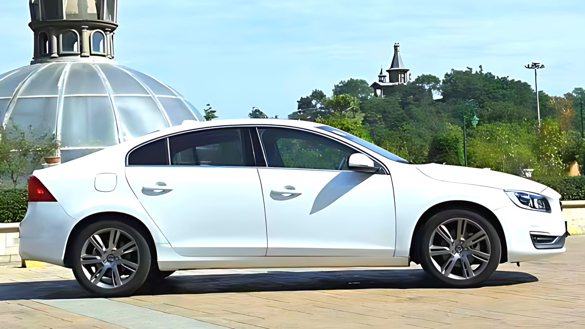 volvo-s60l-door-latch-recall-2758-units (1)