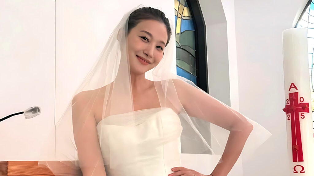 yoo-in-young-42-career-strategy-image-transformation (3)