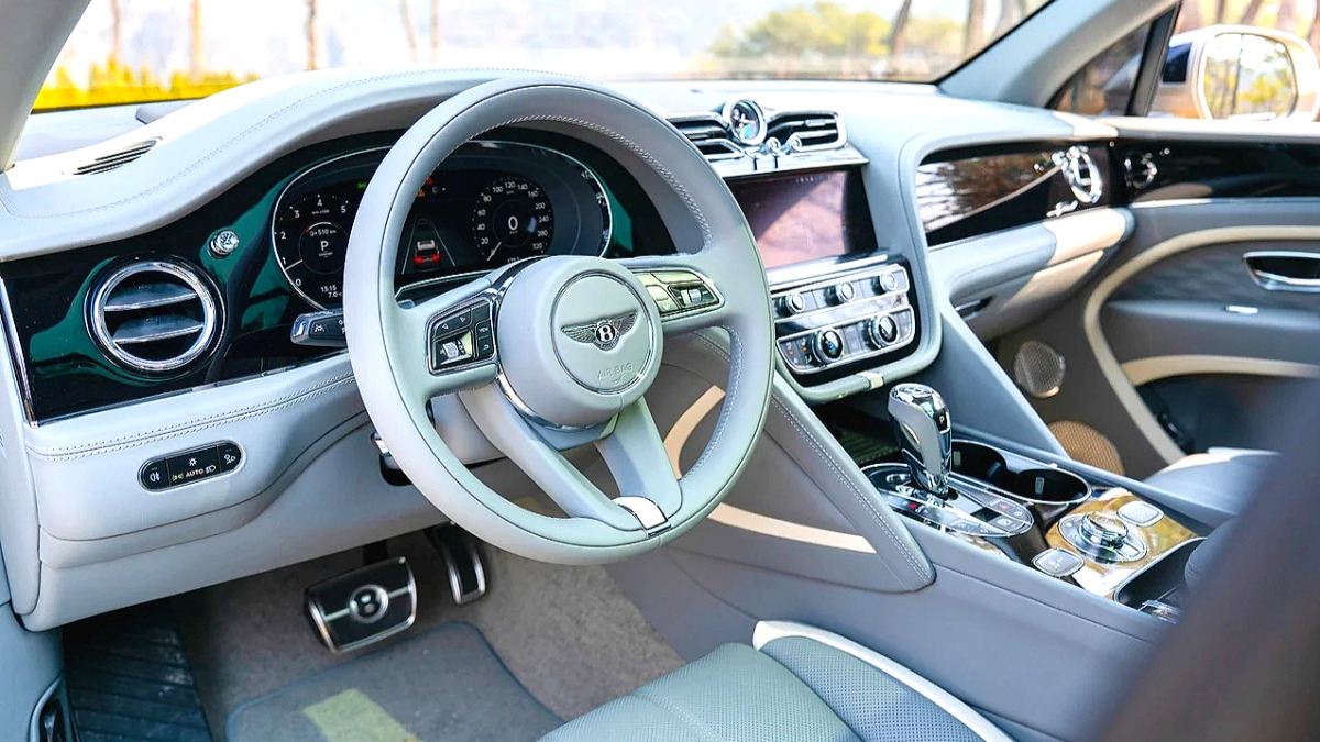 bentley-bentayga-speed-korea-launch-drift-v8 (1)